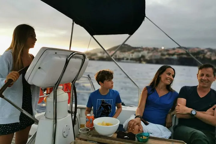 Lights snacks and drinks during Private Sunset Boat Tour in Funchal