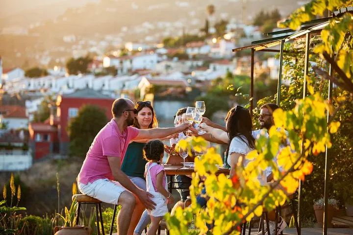 "Re-Canto" Farm-to-Table with Stunning Views at Madeira