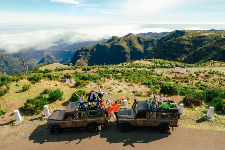 Arieiro Peak, Santana & Ponta São Lourenço in Open Roof 4X4 Tour, photo 11
