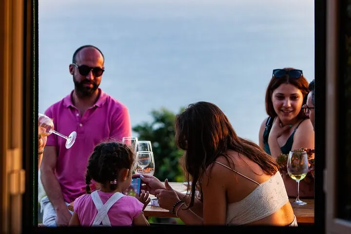 "Re-Canto" Farm-to-Table with Stunning Views at Madeira