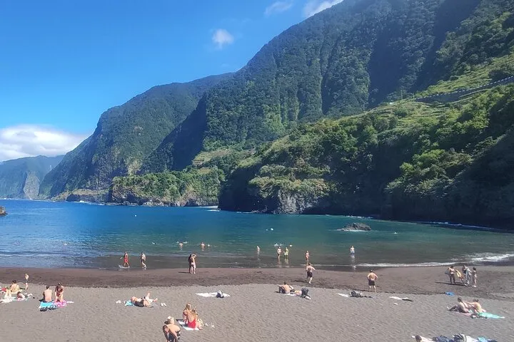 Madeira "Mystery Tour" - Full Day Private 4x4 Jeep