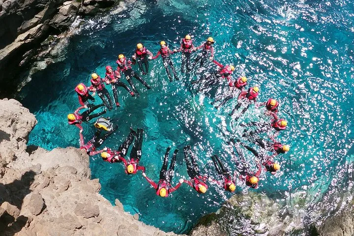 Coasteering Tour - Cliff jumping, swimming, scrambling.