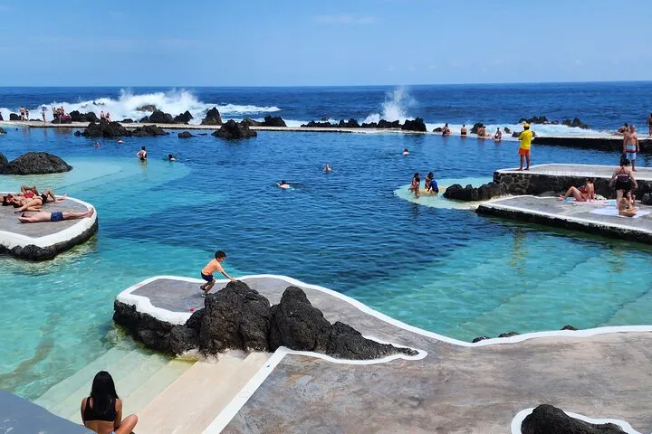 Porto Moniz, Seixal, Fanal Forest, Cliff Skywalk in Open Roof 4X4, photo 9