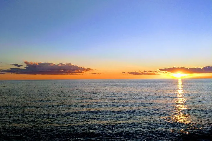 Private Sunset Boat Tour in Madeira with Linda