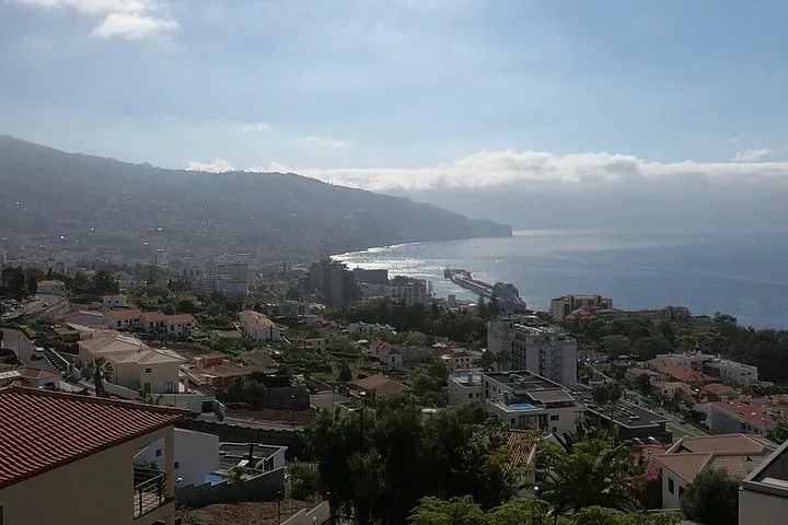 Real Life, Mountains & Sea Cliffs + Lunch + Levada walk - 6 hours
