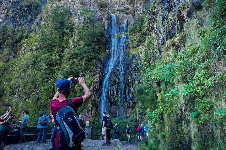 25 Fountains Levada: Hiking Tour in Madeira Rabaçal Valley (PR6)