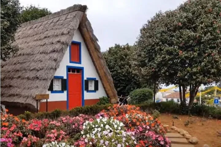 Santana House
