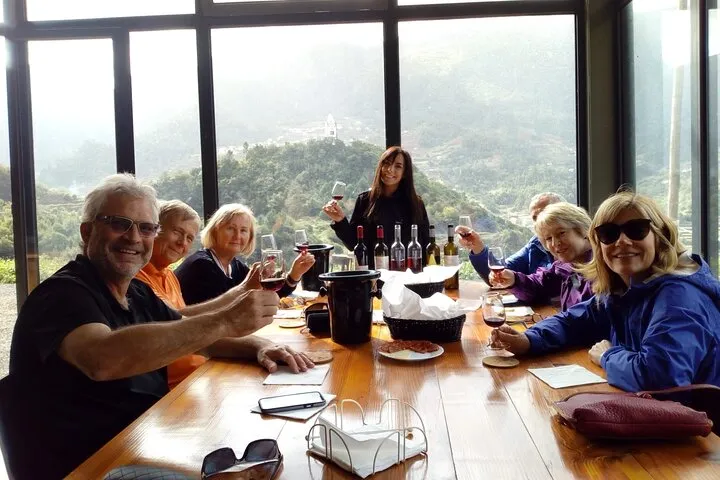 Signature Wine Tastings, Skywalk, Nature 4x4 Open Roof Expedition