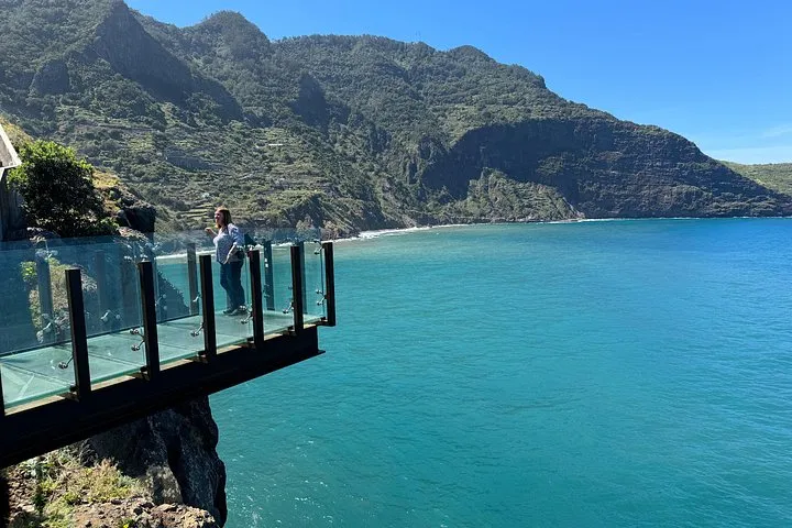 Guindaste Viewpoint Glass SkyWalk