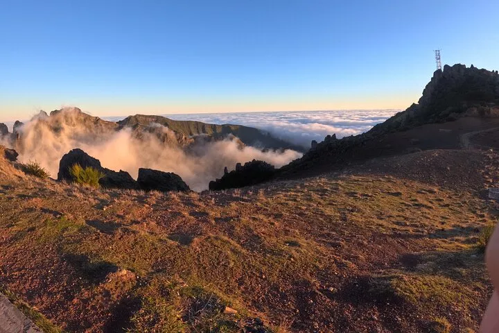 Madeira 4x4 Jeep Tour : Pico Arieiro & Santana Traditional Houses