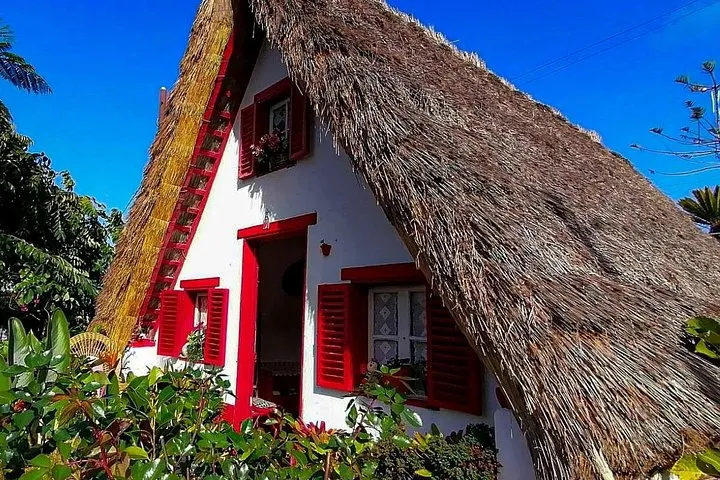 Santana Traditional Houses