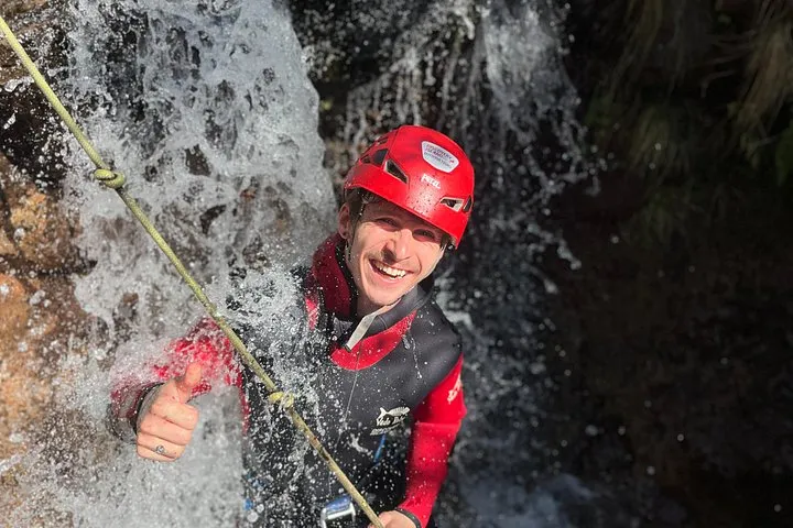 Canyoning Experience Level I Beginners in Ribeira das Cales