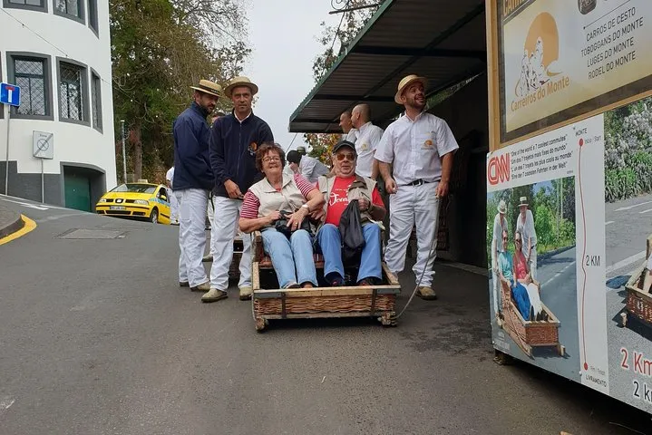 Mount Toboggan ride