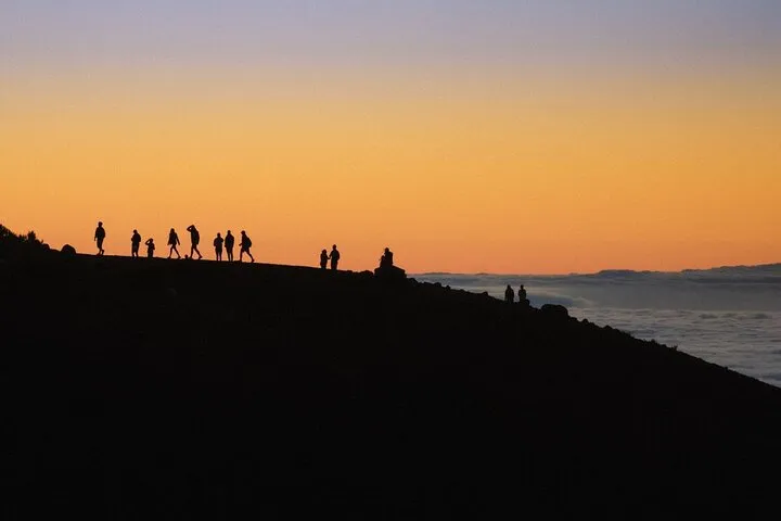 PR1 Sunrise Pico do Arieiro Self-Guided Hiking Transfer