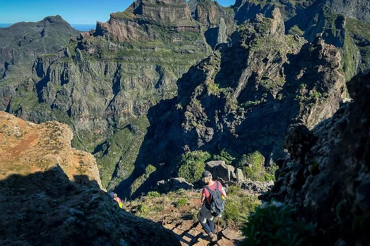 Pico do Areeiro to Pico Ruivo (PR 1) - Hiking Tour in Madeira, photo 6