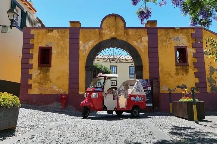 Madeira Funchal City Historical Tuk Tuk Guided Tour by MadTuk, photo 6