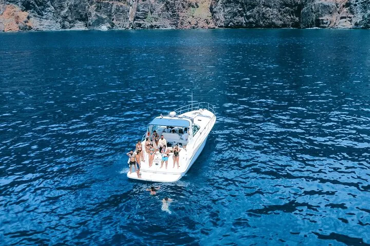 On Tales Luxury Yacht